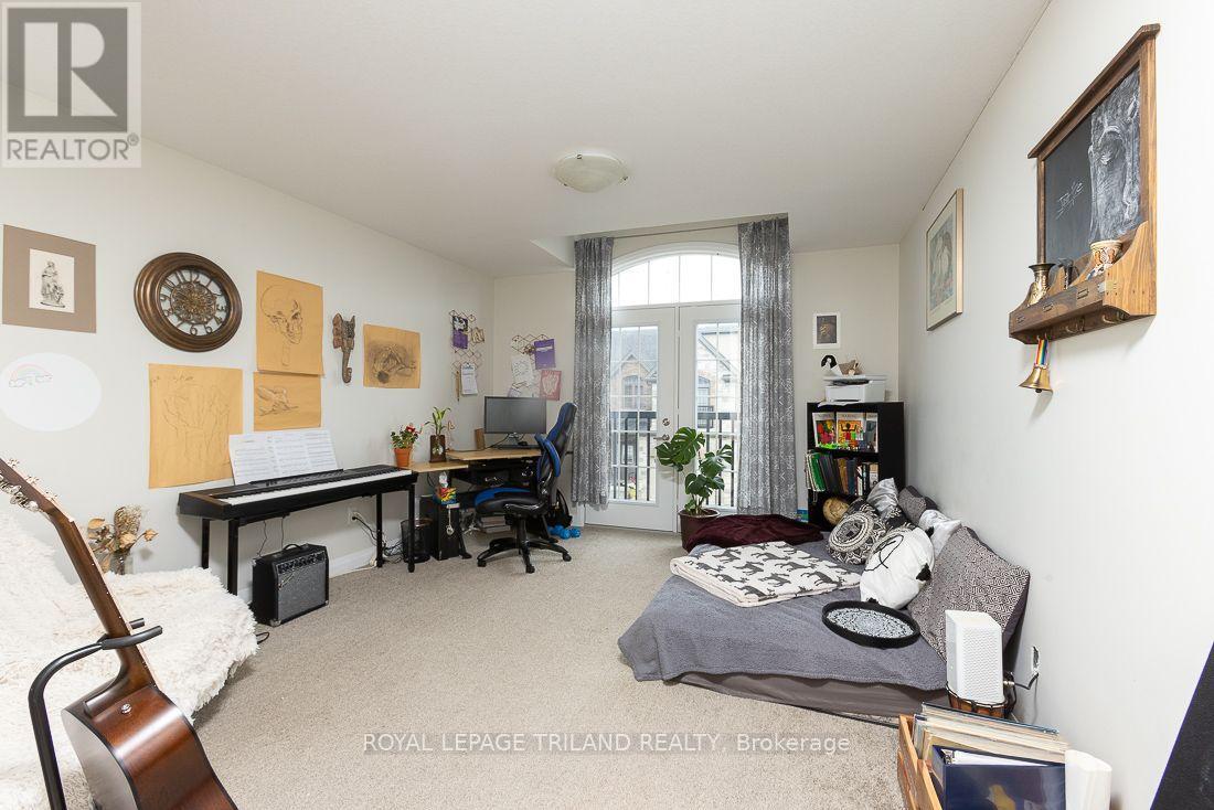 #106 2040 SHORE ROAD - Image 23