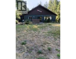 Kitchen - 5154 Island Hwy W, Qualicum Beach, BC V9K1Z1 Photo 7