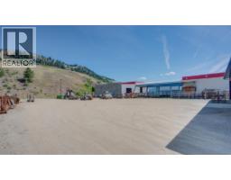 1453 Dyffryn Road, Lumby, BC V0E2G0 Photo 35