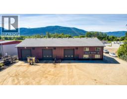 1453 Dyffryn Road, Lumby, BC V0E2G0 Photo 52
