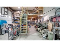 1453 Dyffryn Road, Lumby, BC V0E2G0 Photo 12