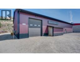 1453 Dyffryn Road, Lumby, BC V0E2G0 Photo 42