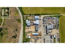 1453 Dyffryn Road, Lumby, BC V0E2G0 Photo 6