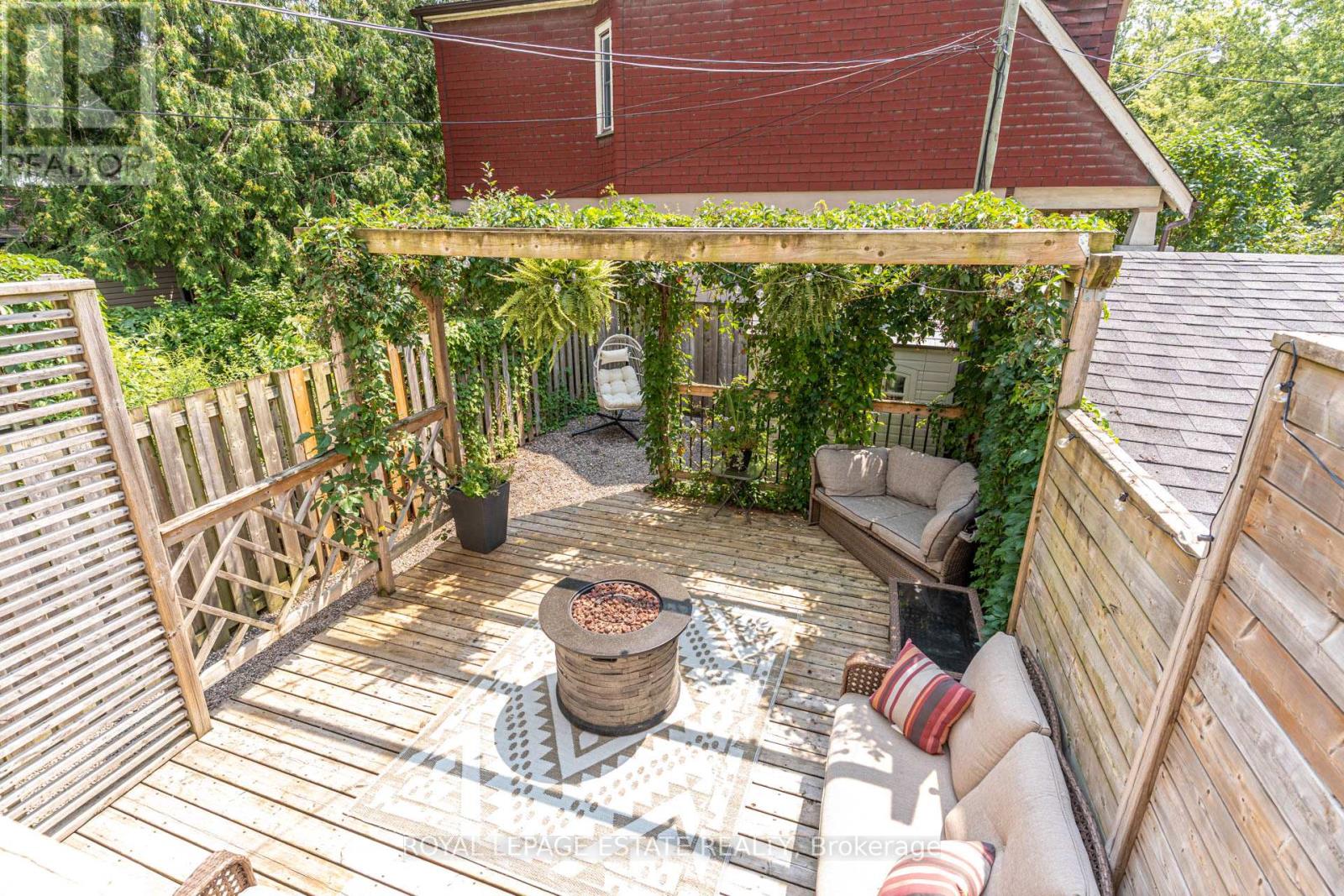 43 FAIRFORD AVENUE - Image 32