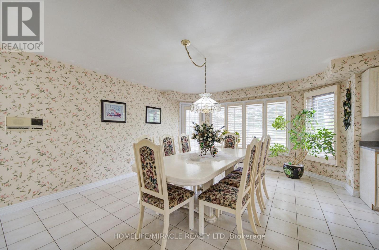 756 KINGSMERE AVENUE - Image 16