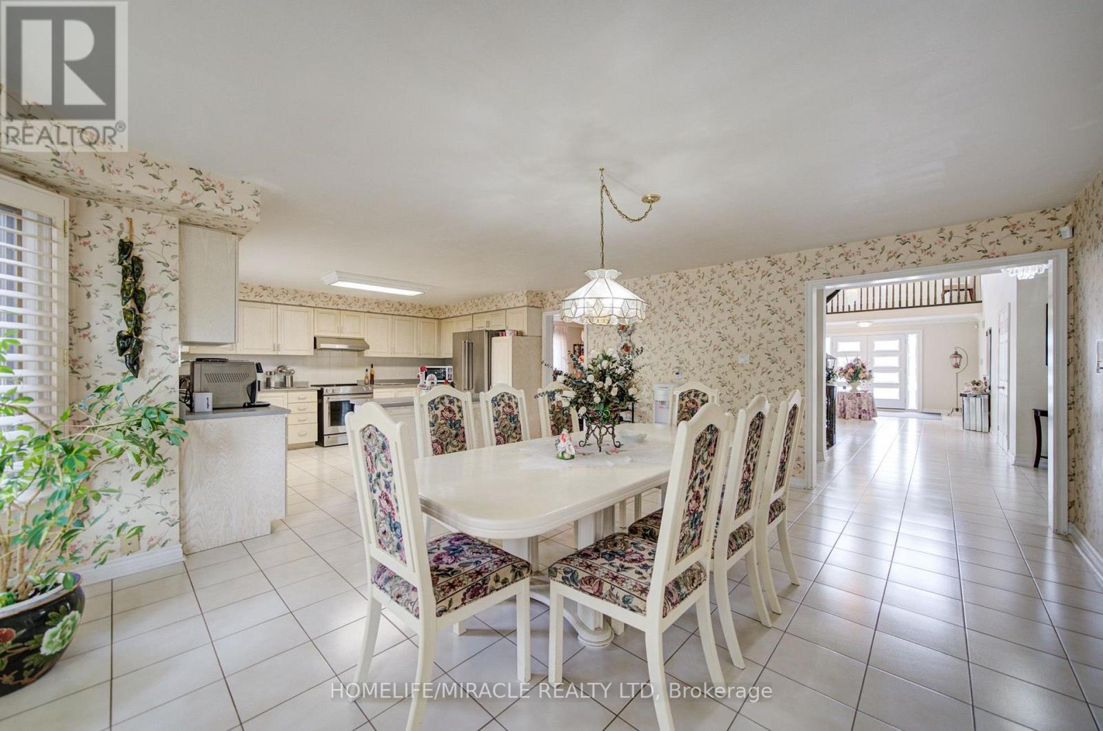 756 KINGSMERE AVENUE - 17