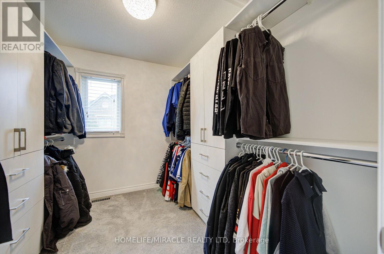 756 KINGSMERE AVENUE - Image 35