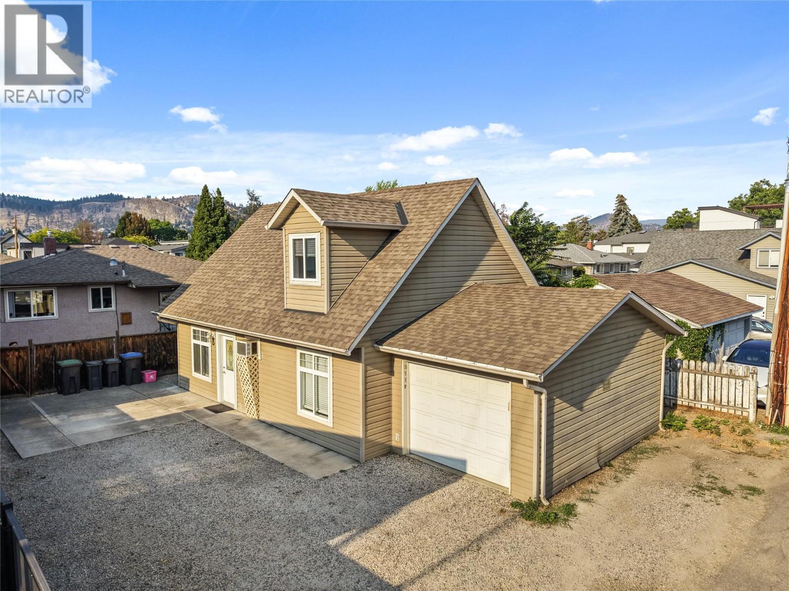811 Martin Avenue, Kelowna