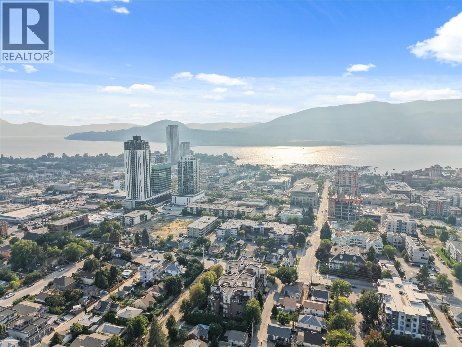 811 Martin Avenue, Kelowna