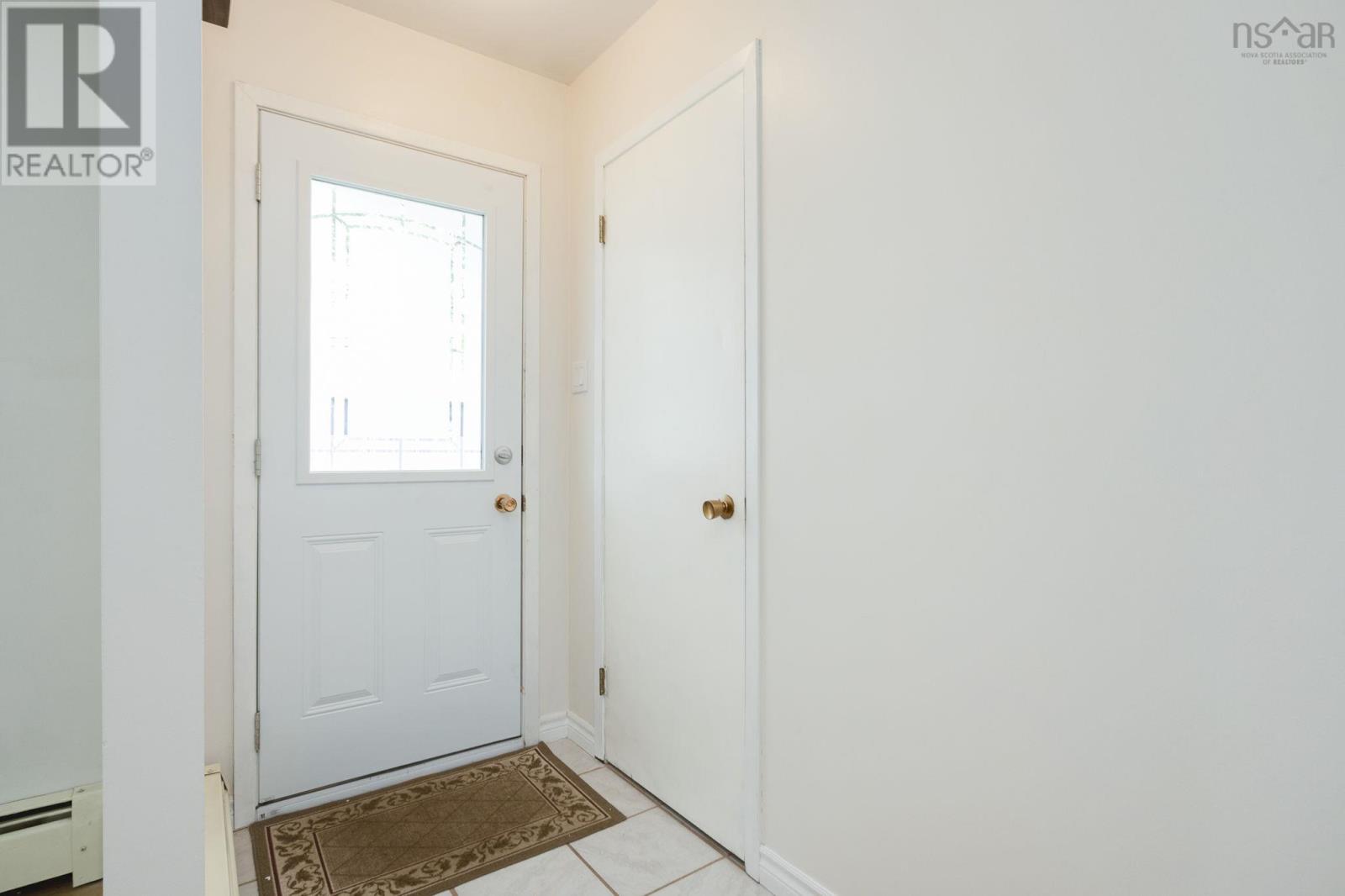 9 Holmes Hill Road - 16