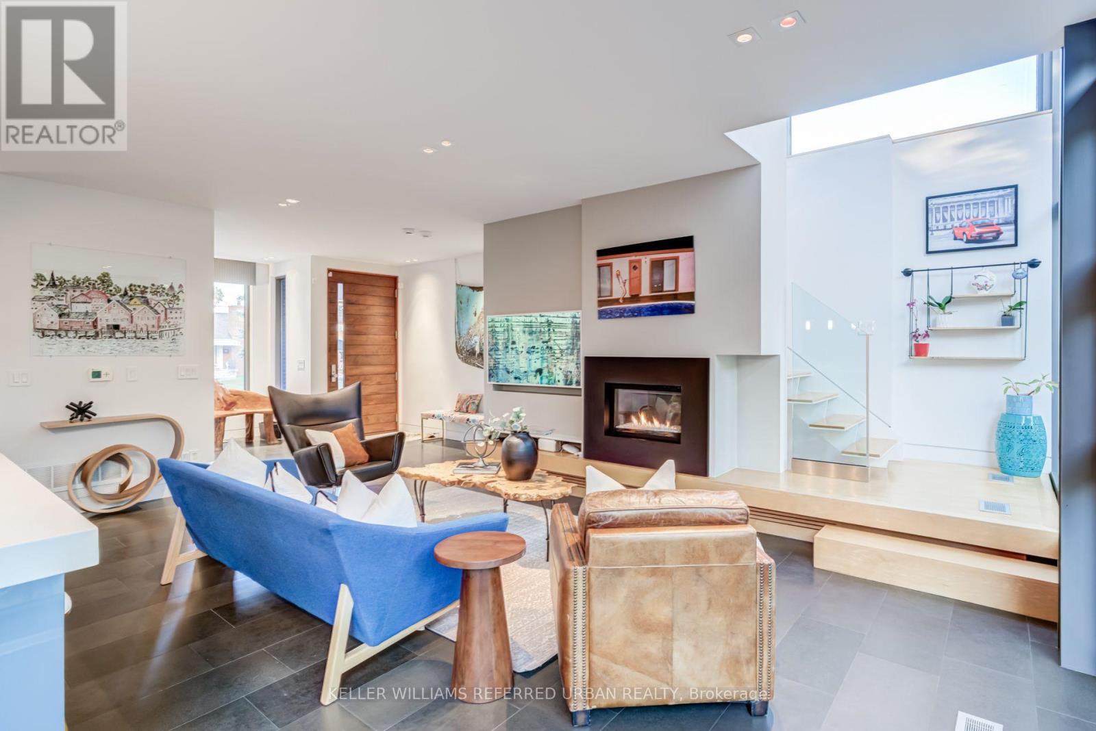 28 BEAUCOURT ROAD - 9