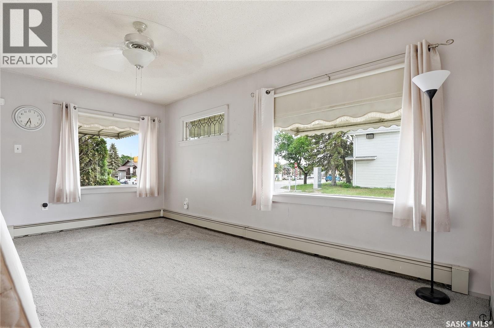 201 P AVENUE N - Image 7