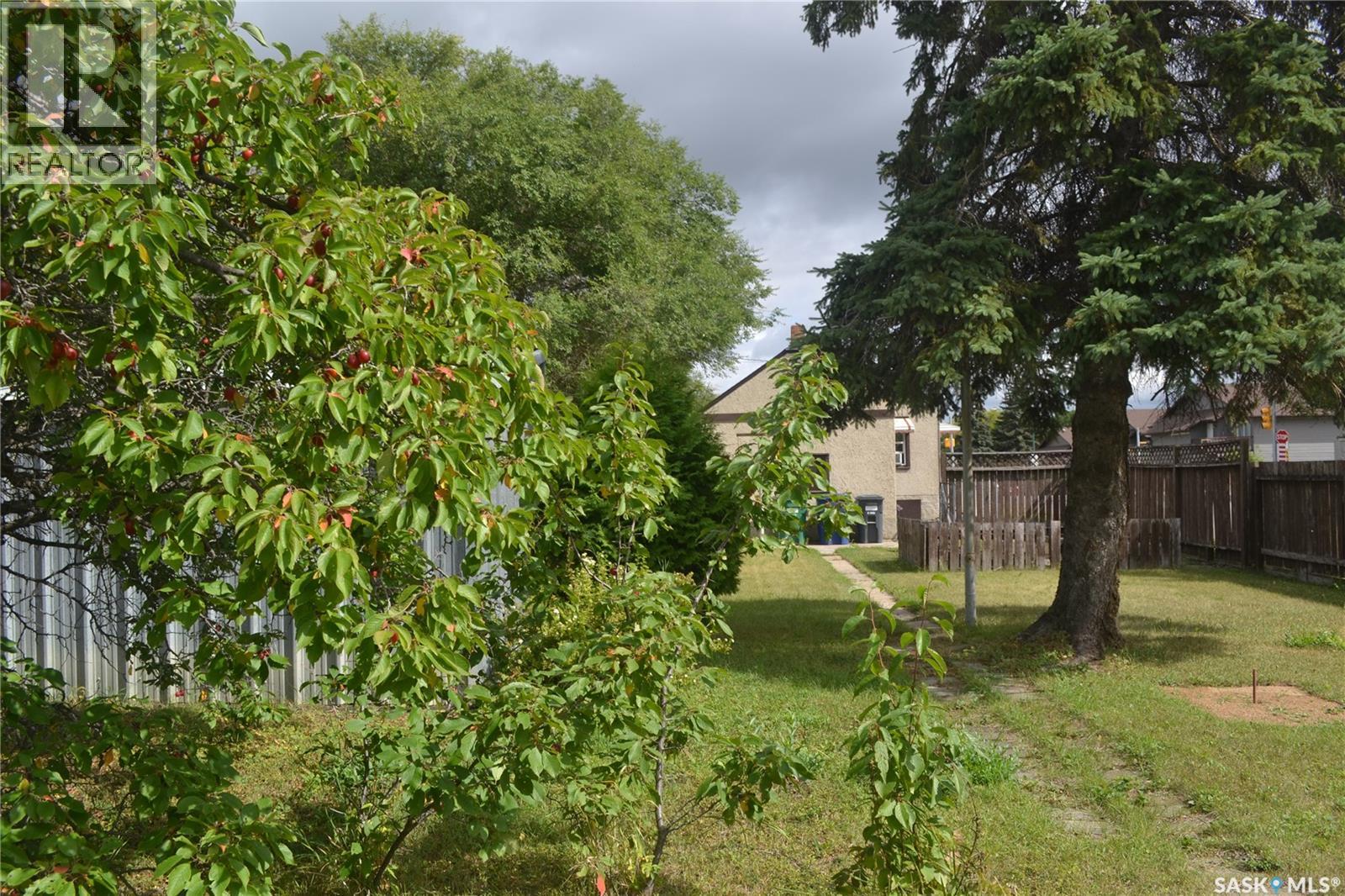 201 P AVENUE N - 51