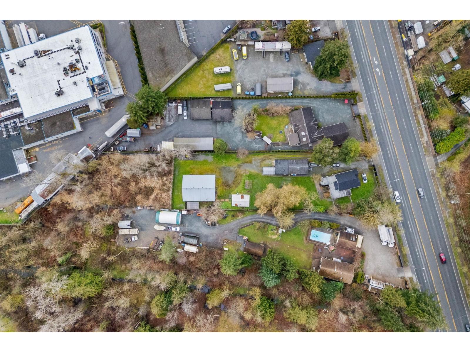 23038 FRASER HIGHWAY, Langley