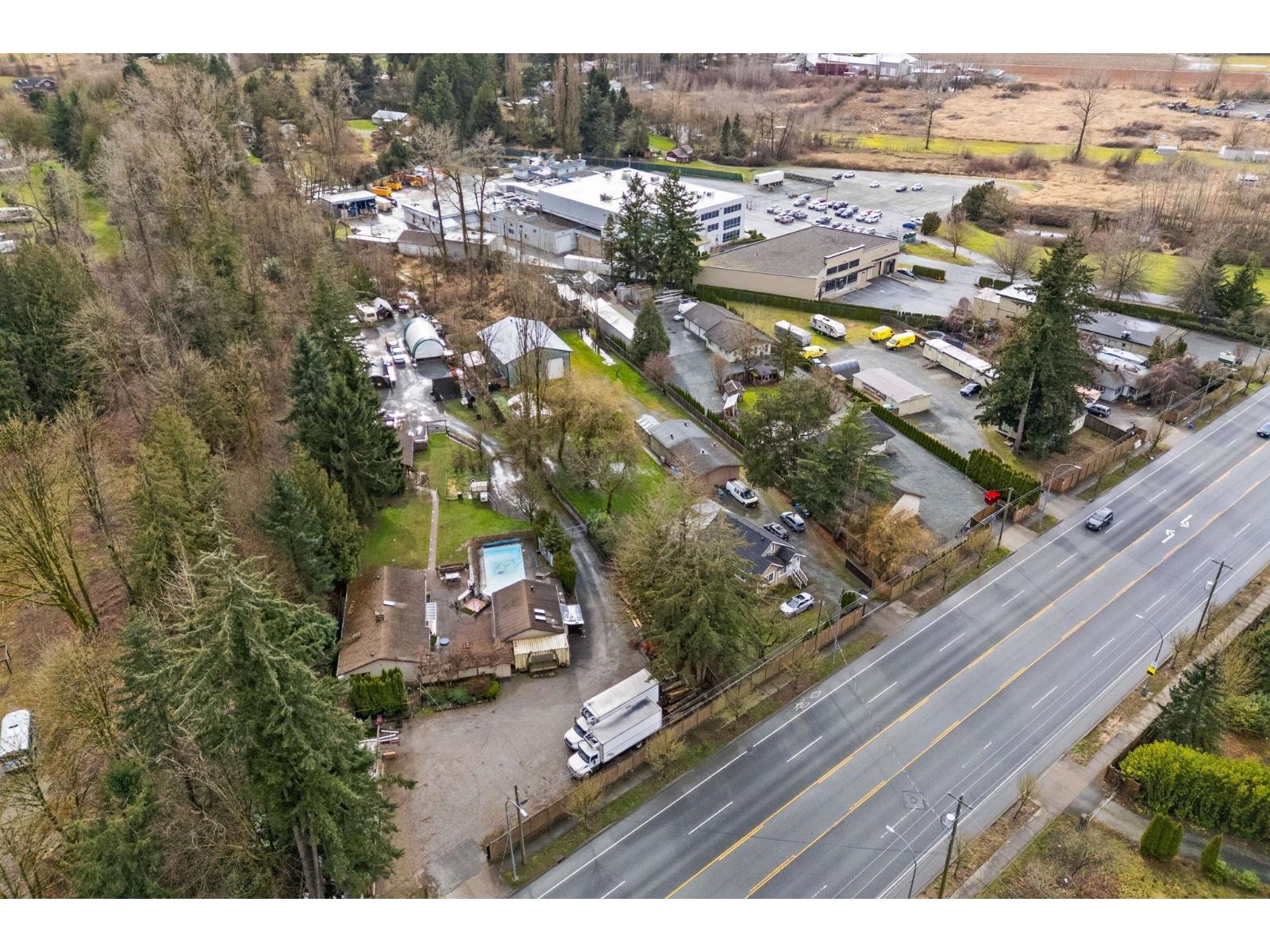 23038 FRASER HIGHWAY, Langley