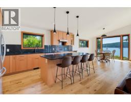 479 Montague Park Rd, Galiano Island, BC V0N1P0 Photo 25