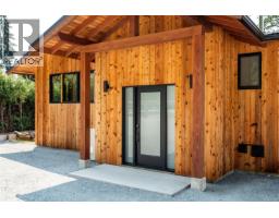 Ensuite - 479 Montague Park Rd, Galiano Island, BC V0N1P0 Photo 11