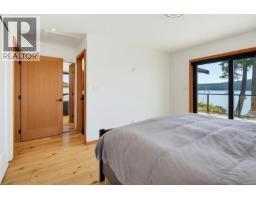 479 Montague Park Rd, Galiano Island, BC V0N1P0 Photo 50