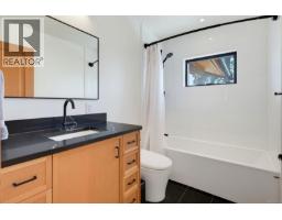 479 Montague Park Rd, Galiano Island, BC V0N1P0 Photo 52