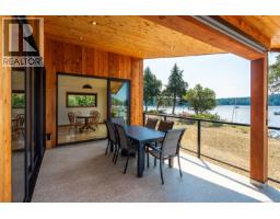 479 Montague Park Rd, Galiano Island, BC V0N1P0 Photo 43