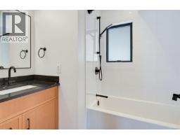 479 Montague Park Rd, Galiano Island, BC V0N1P0 Photo 46