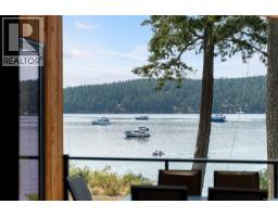 479 Montague Park Rd, Galiano Island, BC V0N1P0 Photo 37