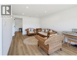 479 Montague Park Rd, Galiano Island, BC V0N1P0 Photo 64