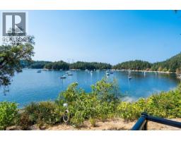 479 Montague Park Rd, Galiano Island, BC V0N1P0 Photo 40