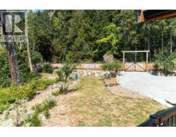 479 Montague Park Rd, Galiano Island, BC V0N1P0 Photo 86