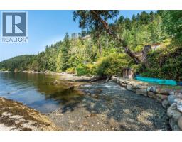 479 Montague Park Rd, Galiano Island, BC V0N1P0 Photo 76