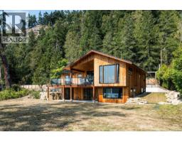 479 Montague Park Rd, Galiano Island, BC V0N1P0 Photo 83