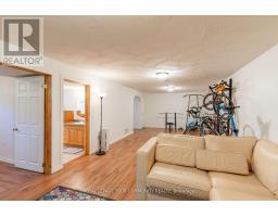 3895 Loop Road, Dysart Et Al, ON K0L1X0 Photo 17