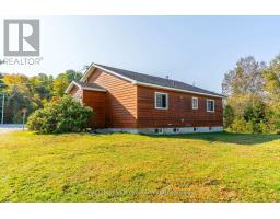 3895 Loop Road, Dysart Et Al, ON K0L1X0 Photo 21