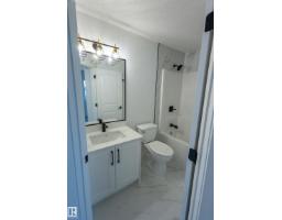 9632 #1 And #2 110 Ave Nw, Edmonton, AB T5H1H5 Photo 30