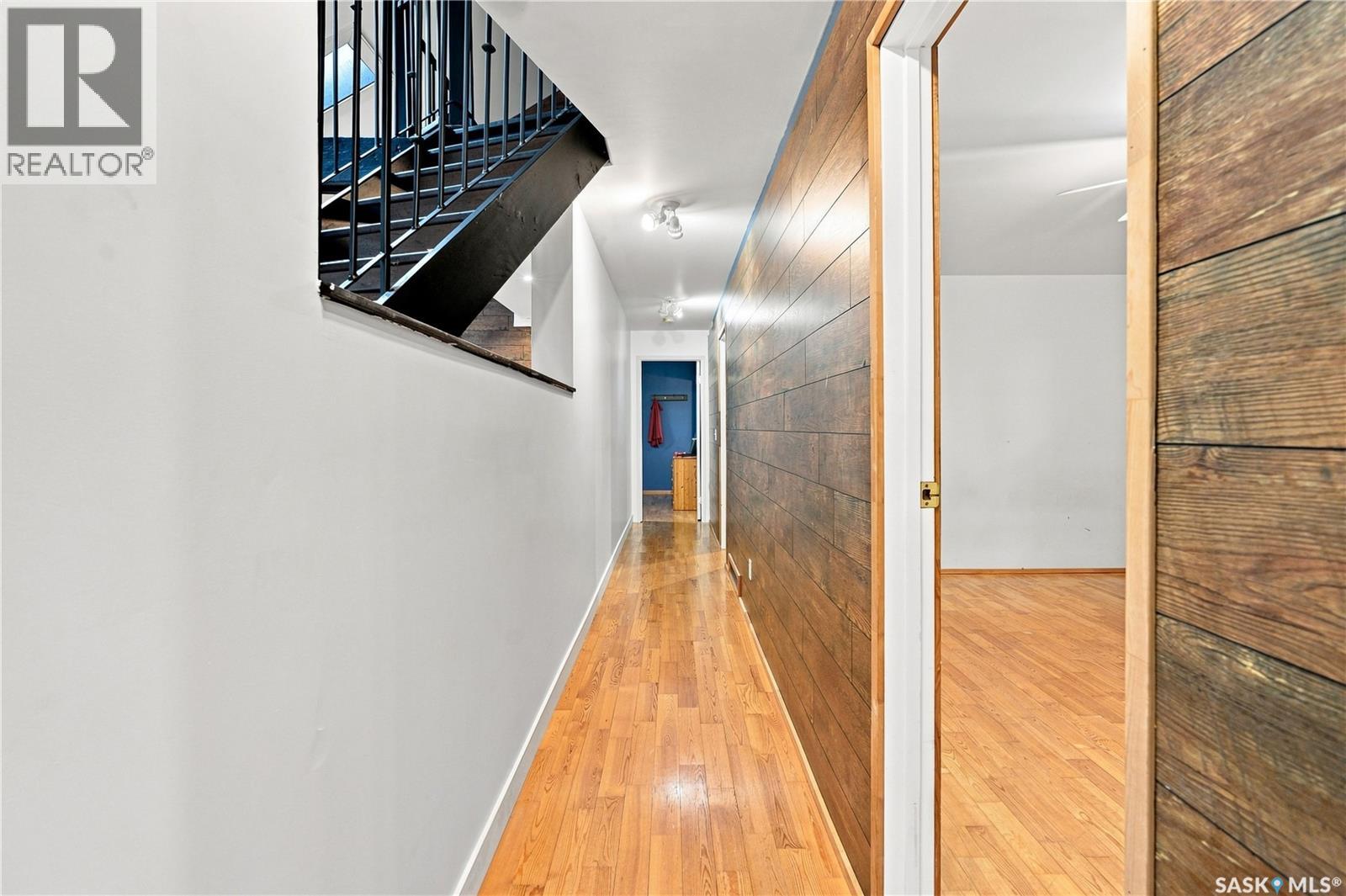 3445 11th STREET W - 27