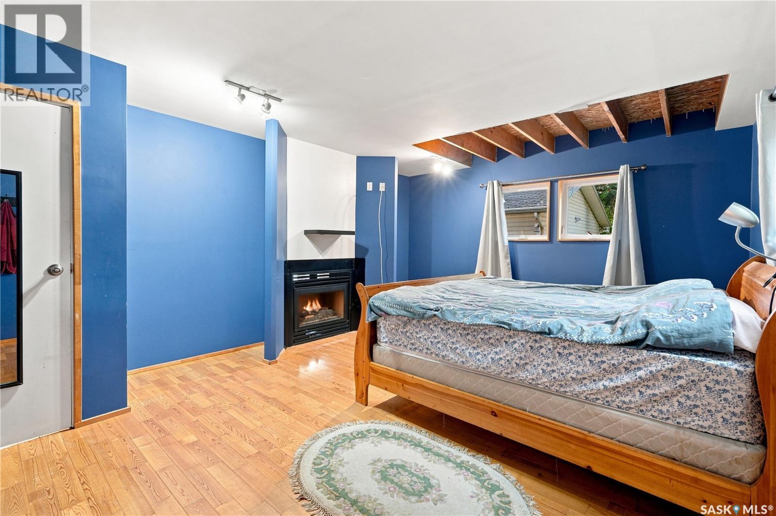 3445 11th STREET W - 25
