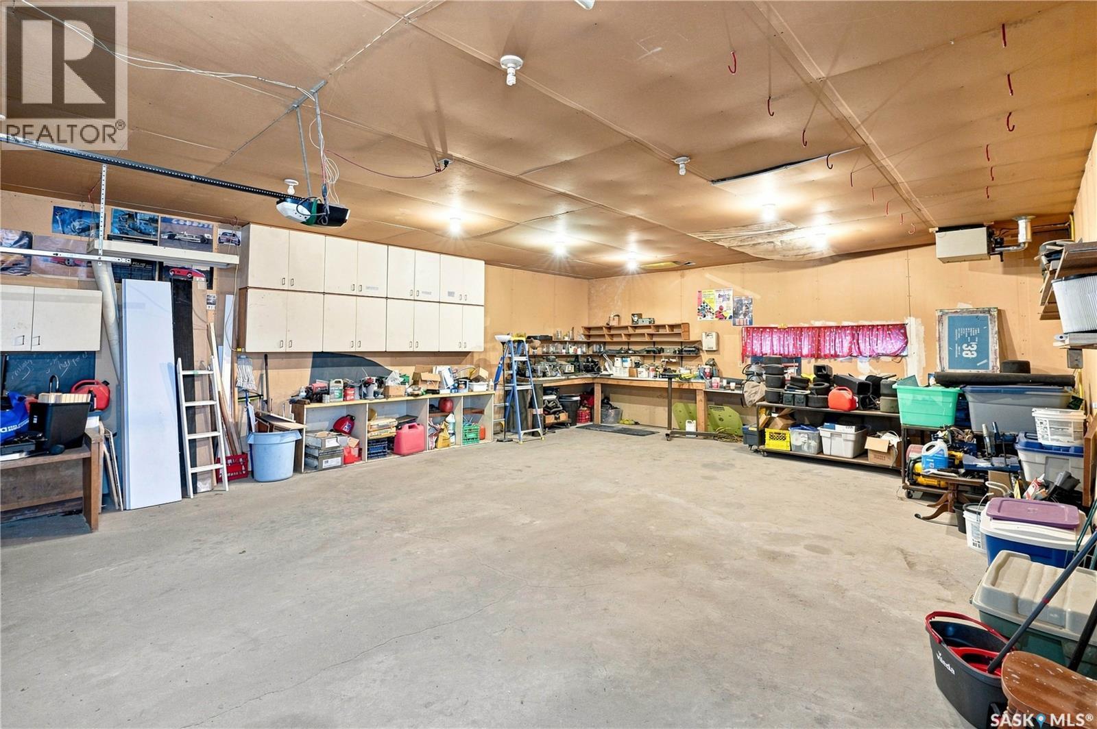3445 11th STREET W - 53
