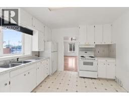 225 14 Avenue N, Cranbrook, BC V1C3W3 Photo 17