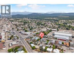 225 14 Avenue N, Cranbrook, BC V1C3W3 Photo 42