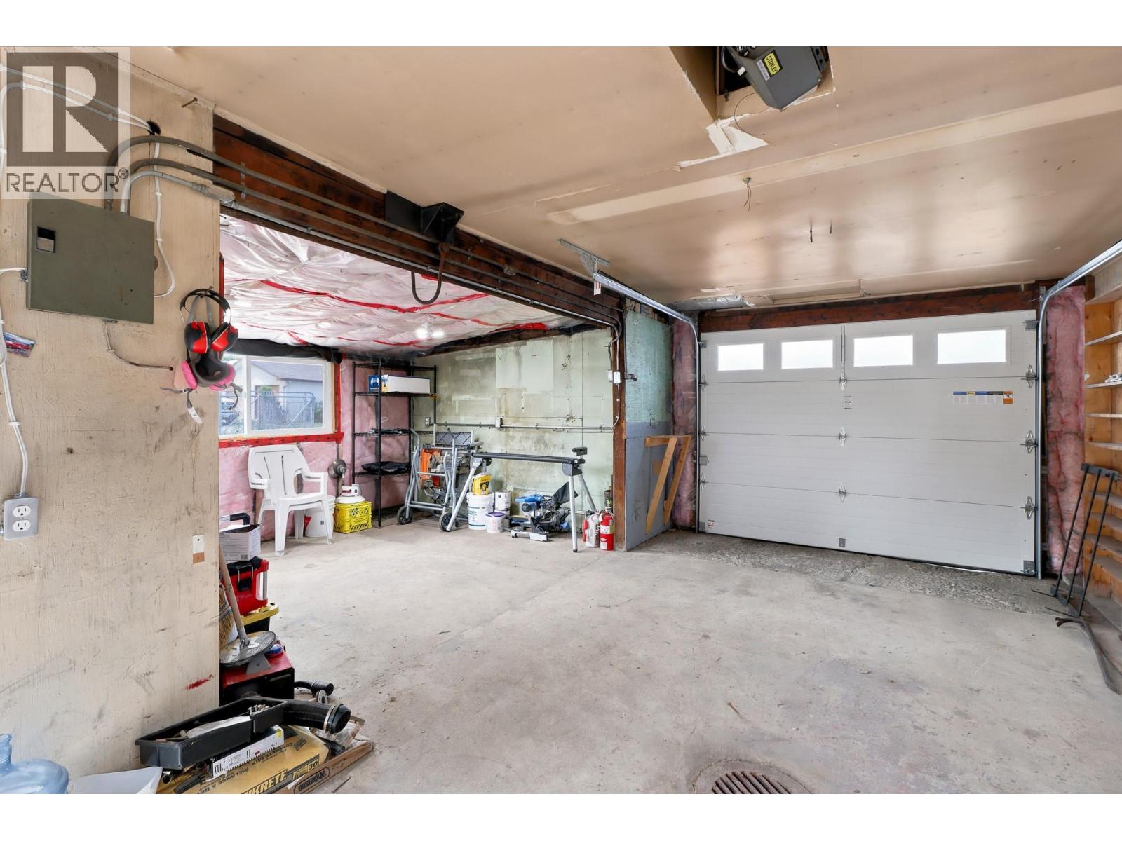 225 14 Avenue N, Cranbrook