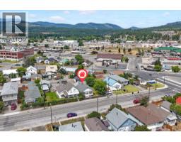 225 14 Avenue N, Cranbrook, BC V1C3W3 Photo 44