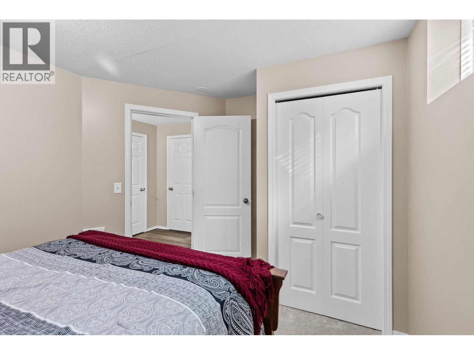 715 Hemlock Road, Kelowna