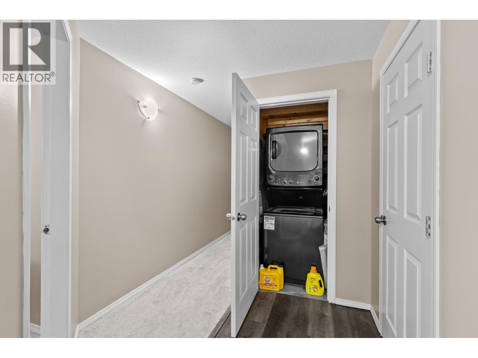 715 Hemlock Road, Kelowna