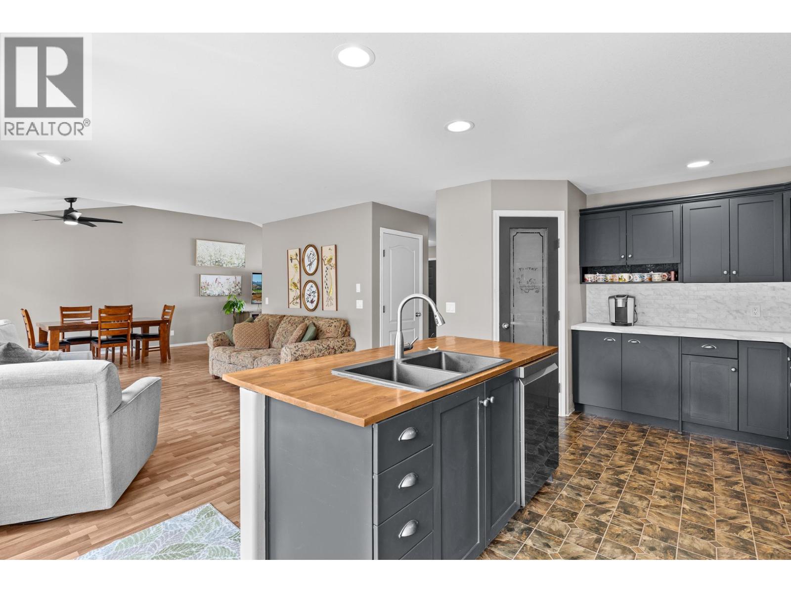 715 Hemlock Road, Kelowna