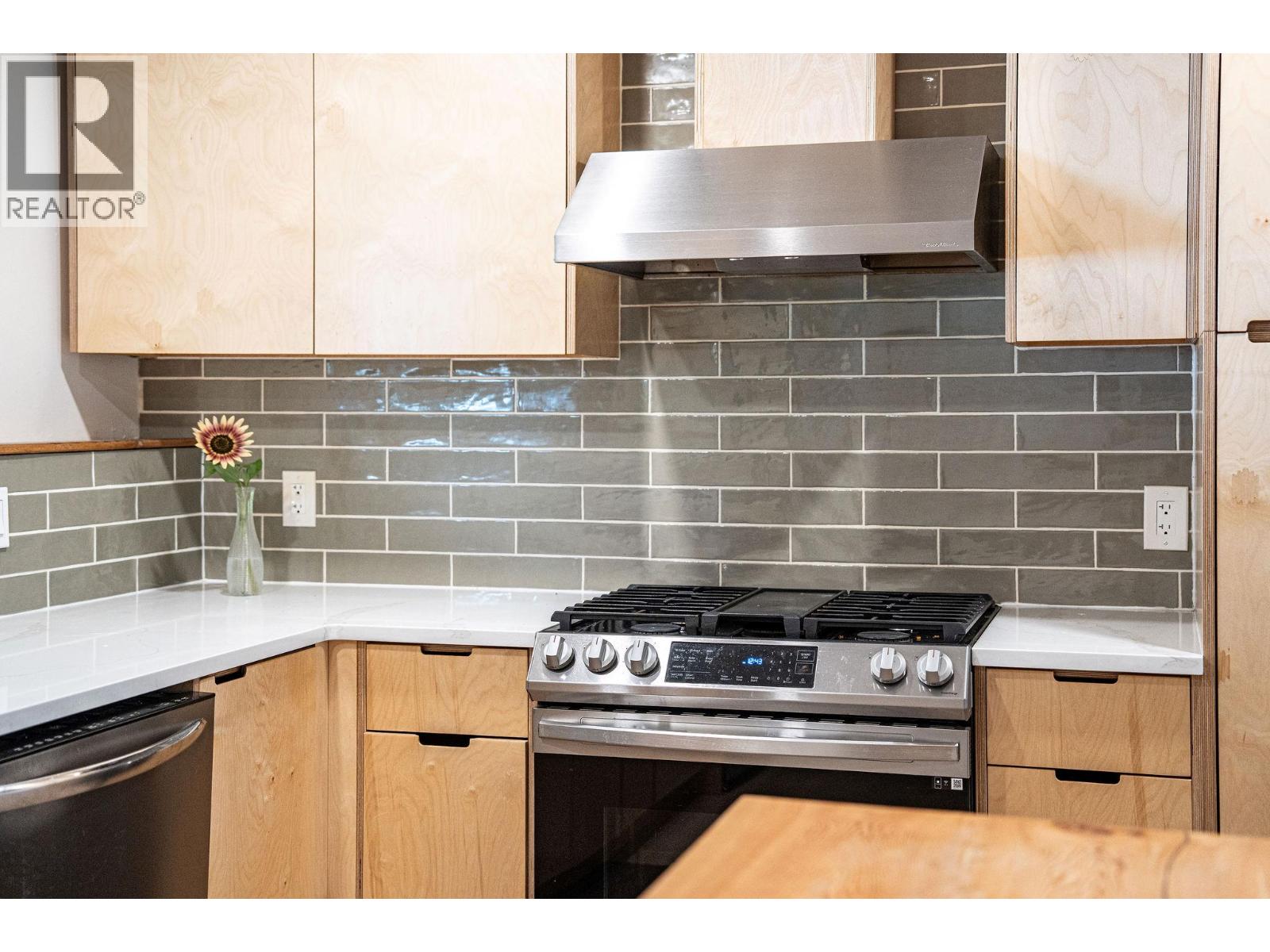 1506 Mountain View Drive, Revelstoke