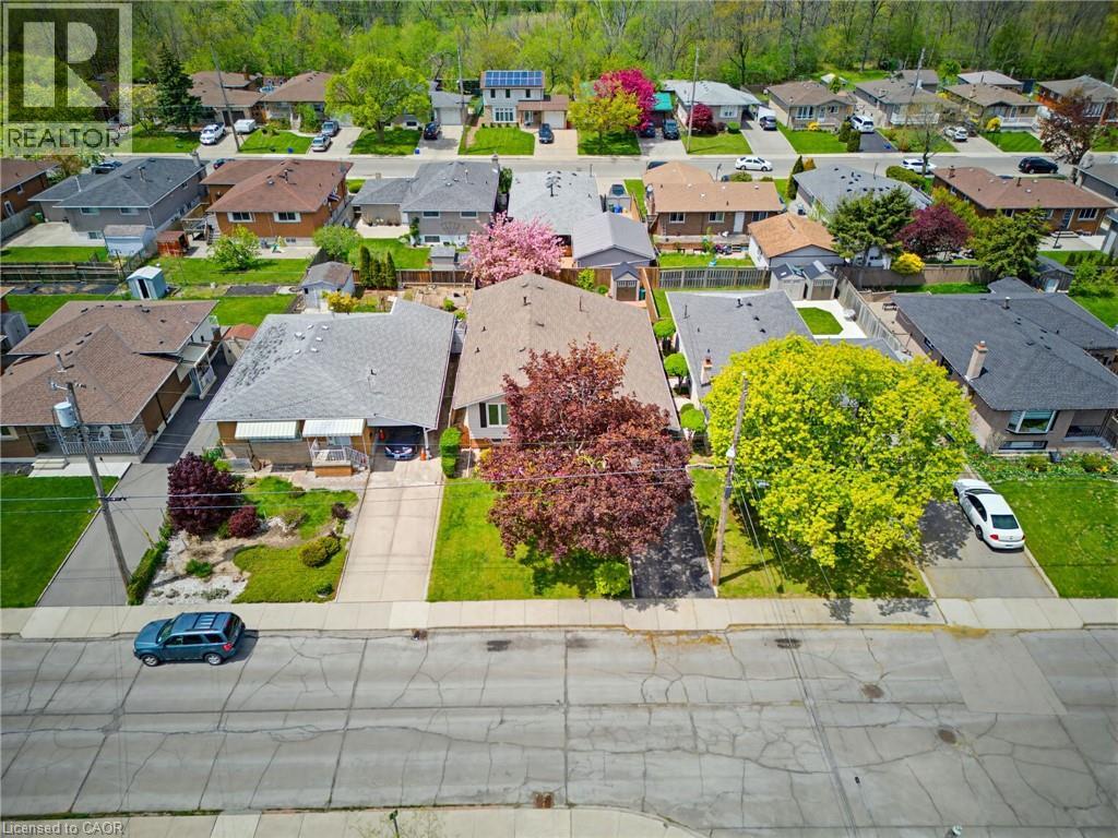 26 RIVERCREST Road - 39