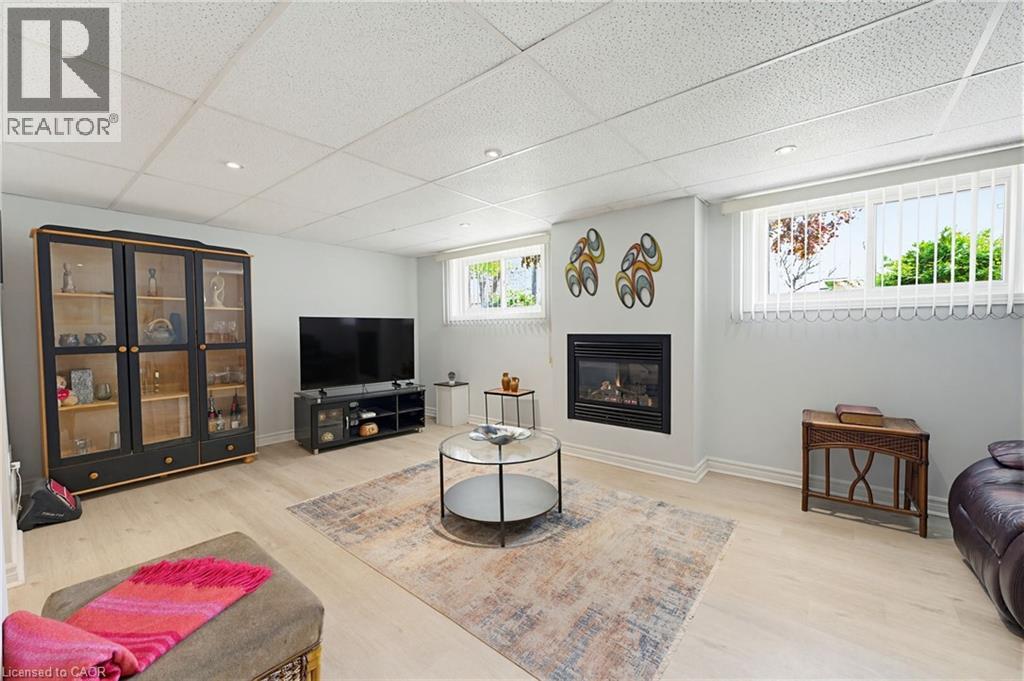 26 RIVERCREST Road - 20