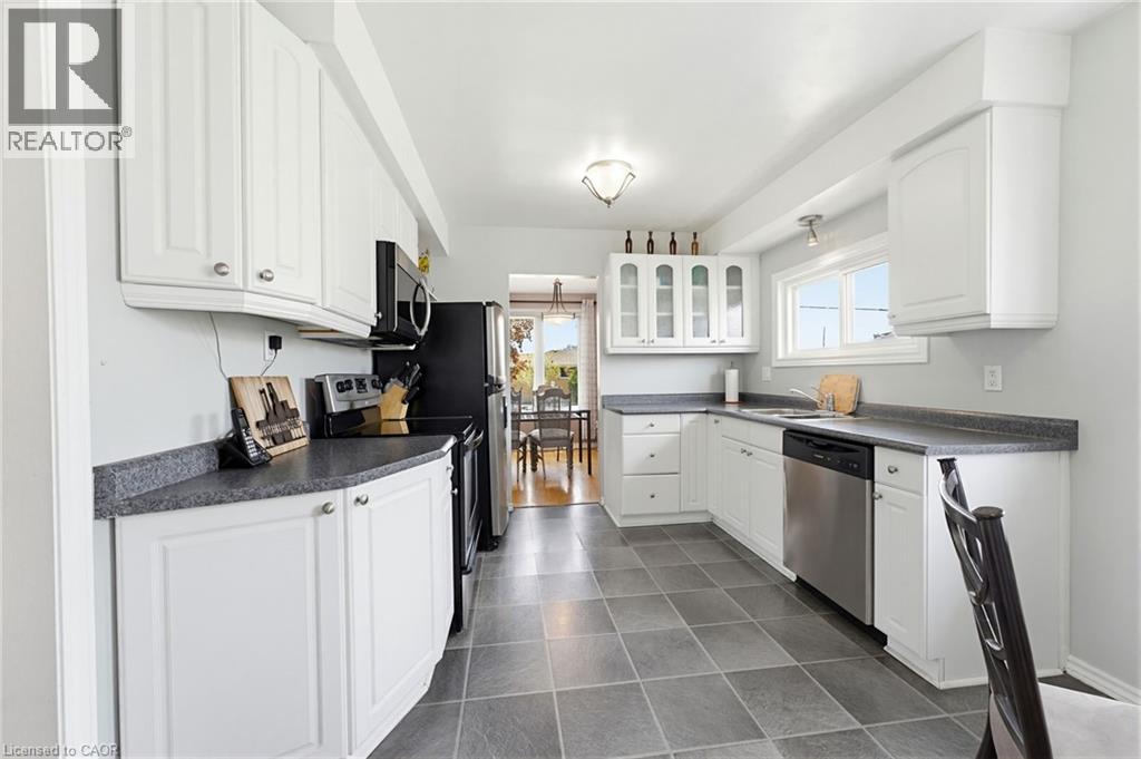 26 RIVERCREST Road - 10