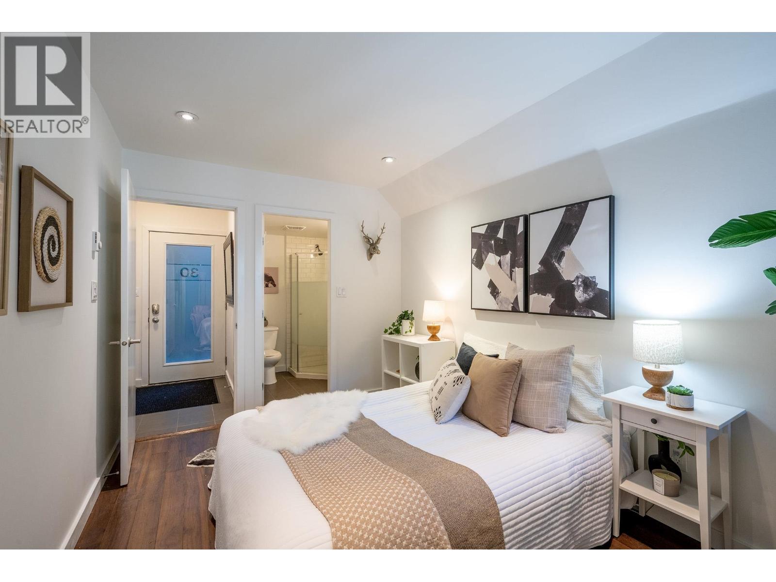 30 2110 WHISTLER ROAD, Whistler