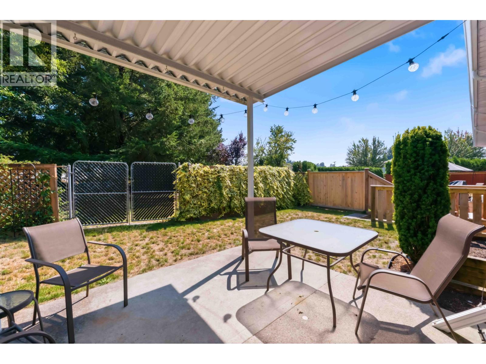 8 19240 119 AVENUE, Pitt Meadows